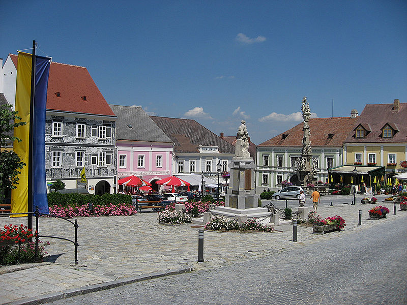 Weitra Town Square